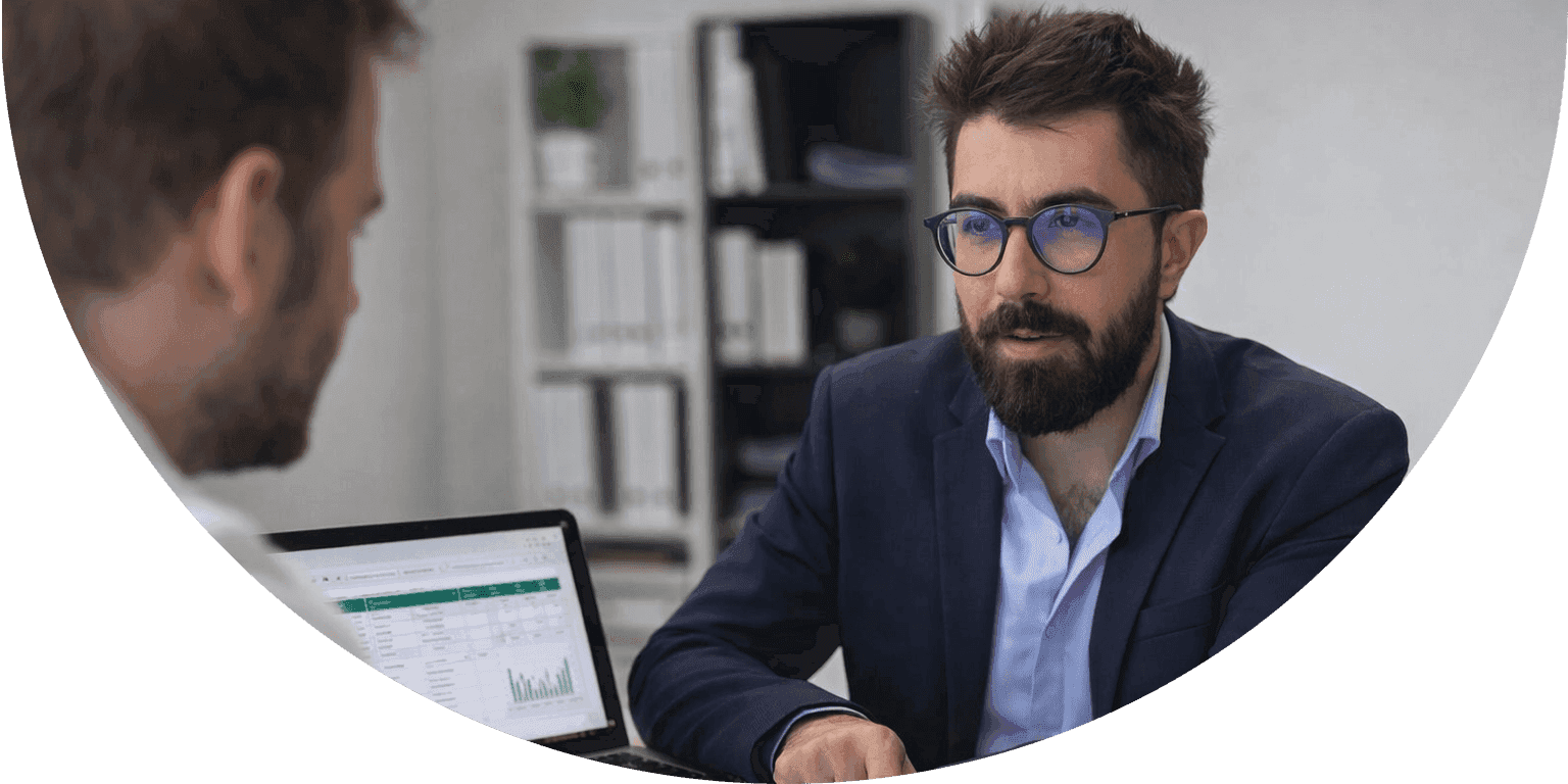 Client meeting with an accountant in Portugal to review tax and accounting requirements